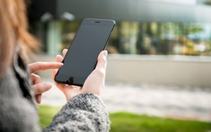 Uso do celular também pode desviar a atenção dos pedestres