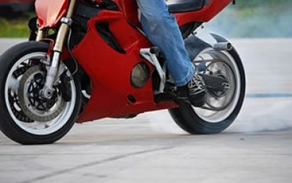 Dia do motociclista: estudo aponta erros comuns que podem acabar em acidentes