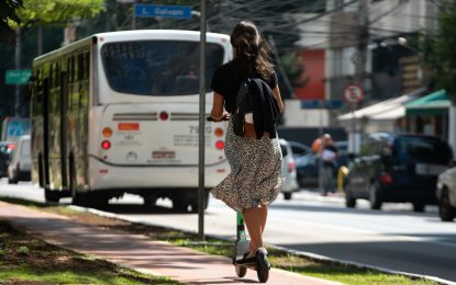 Patinetes elétricos e a polêmica sobre sustentabilidade ambiental