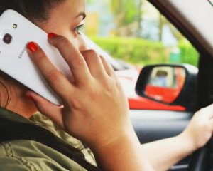 Novos radares em SP detectam uso de celular ao volante